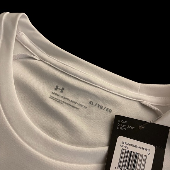 NWT Under Armor, X Large men's, white and gray color, very soft - Picture 4 of 4